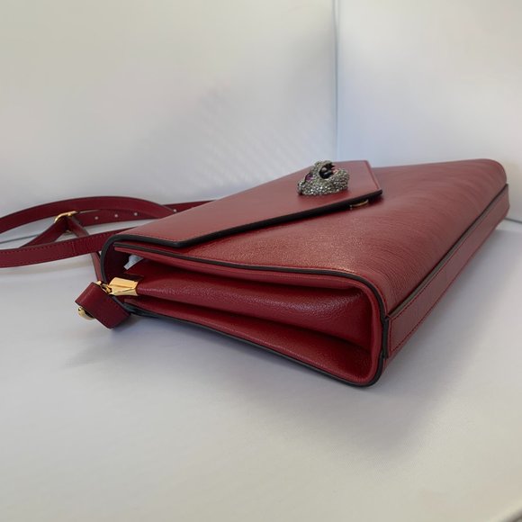 Gucci Thiara Envelope Shoulder Bag in Red - Picture 6 of 11